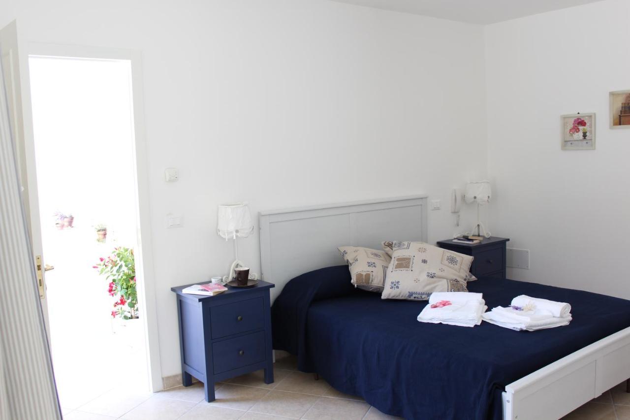 Book And Bed Bed & Breakfast Maglie Bagian luar foto