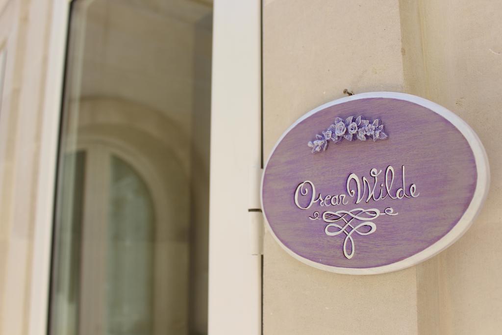 Book And Bed Bed & Breakfast Maglie Bagian luar foto